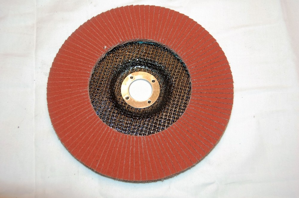 3M 60 Grit 7"X 7/8" Flap Disc 49610