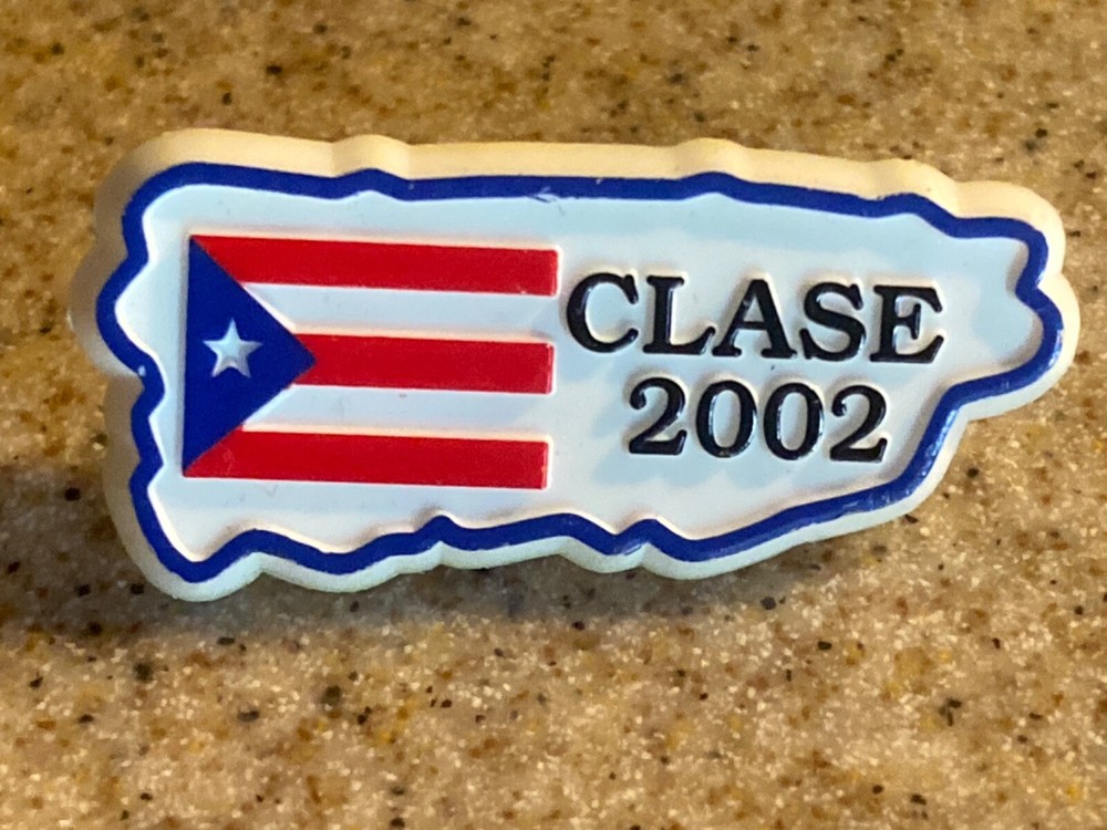 VTG CLASE 2002 Flag Lapel PIN