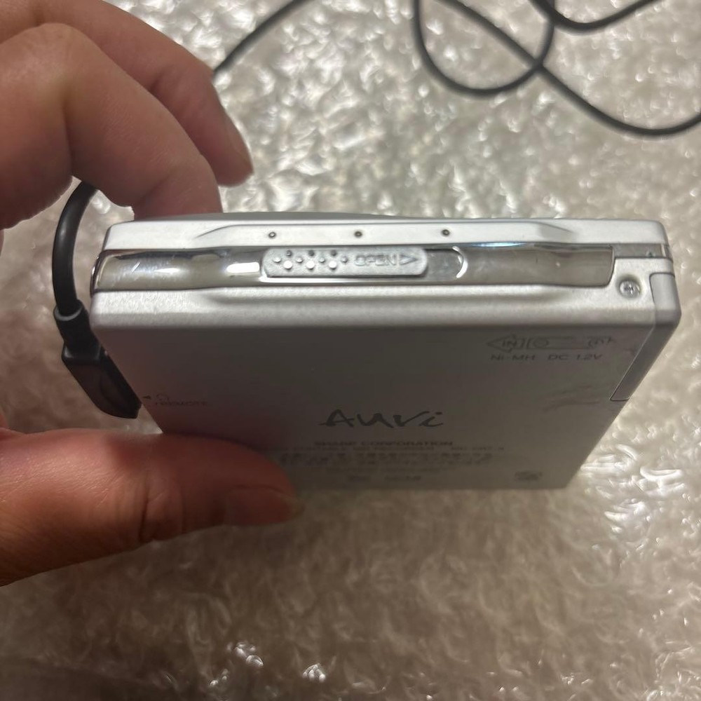 Sharp 1-bit Portable Minidisc Recorder Md-mt200 Md Player/recorder Audio