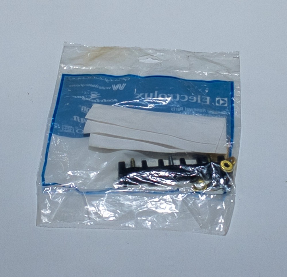 Electrolux 5304409888 Oven Terminal Block Kit
