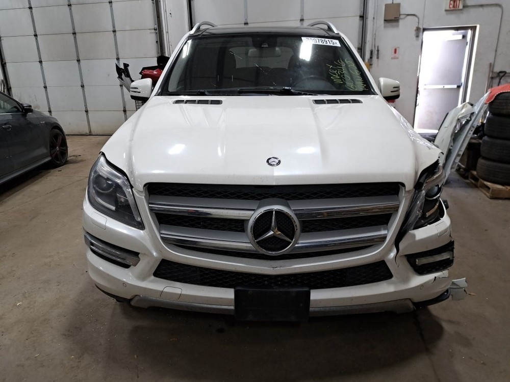 2014 Gl450 Display Screen Sku#4421942