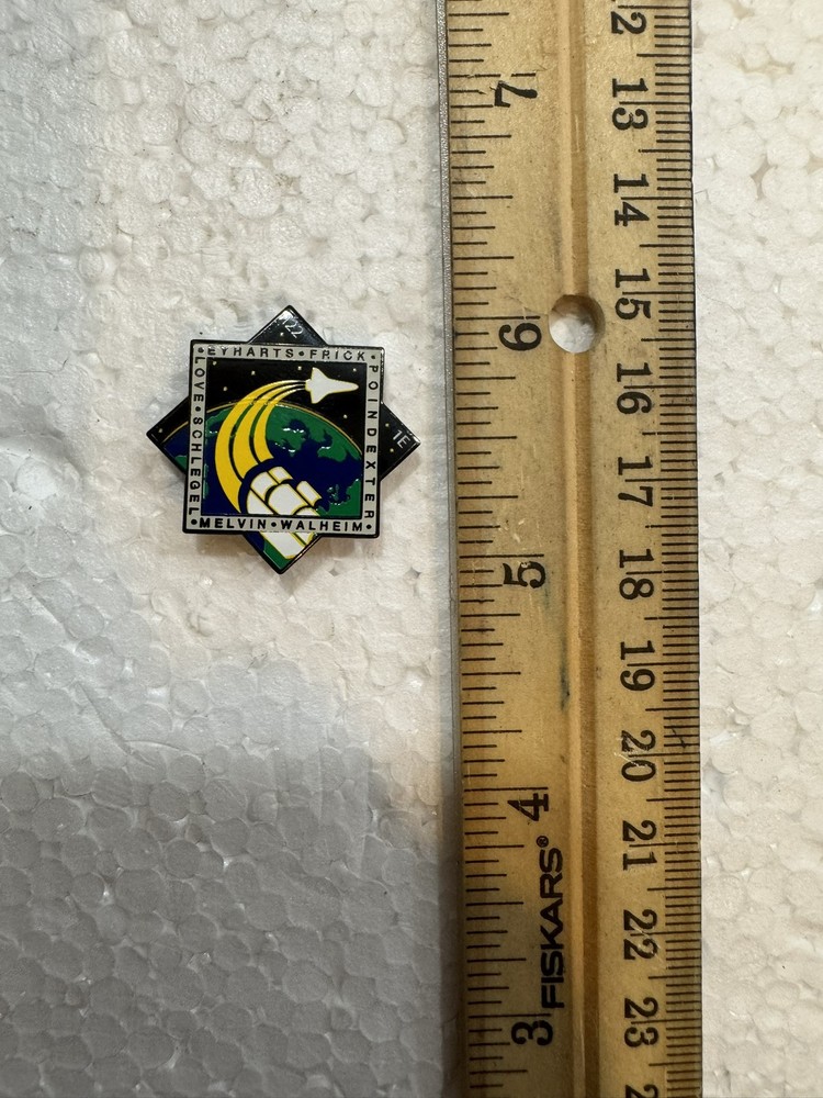 Vintage NASA Space Shuttle Pin - STS-122