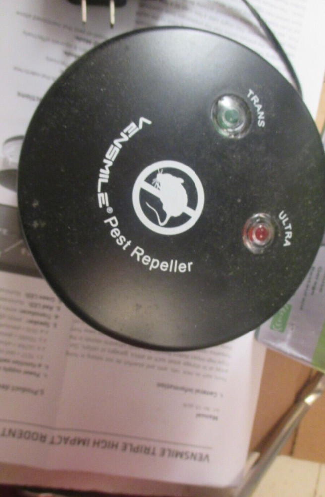 Duo Triple-Rodent-Repeller, Repels Mice & Rats & Squirrels