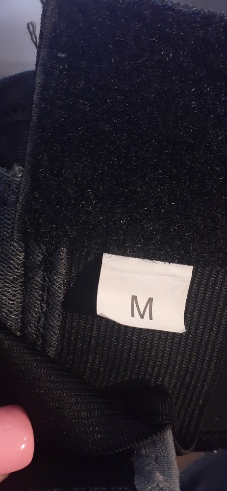 M Wrist And Hand Wrap