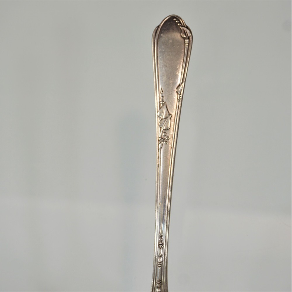 Wm A Rogers A1 Plus Pierced Pie Server Oneida 1936 Meadowbrook Silverplate