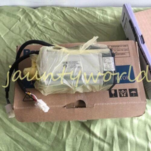 ONE Panasonic AC Servo Motor MSM011A1C NEW