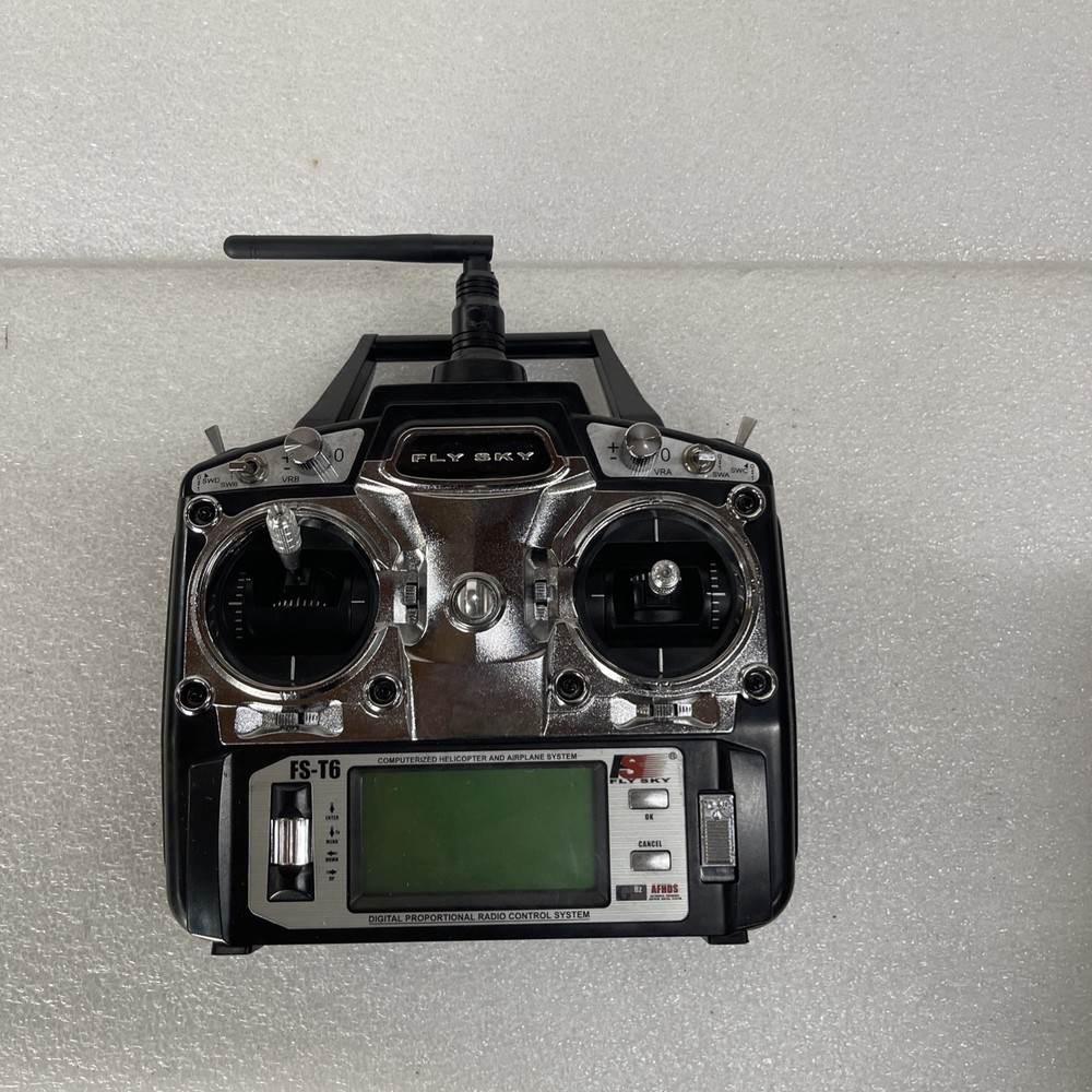 FlySky FS-T6 RC Transmitter – Powers On