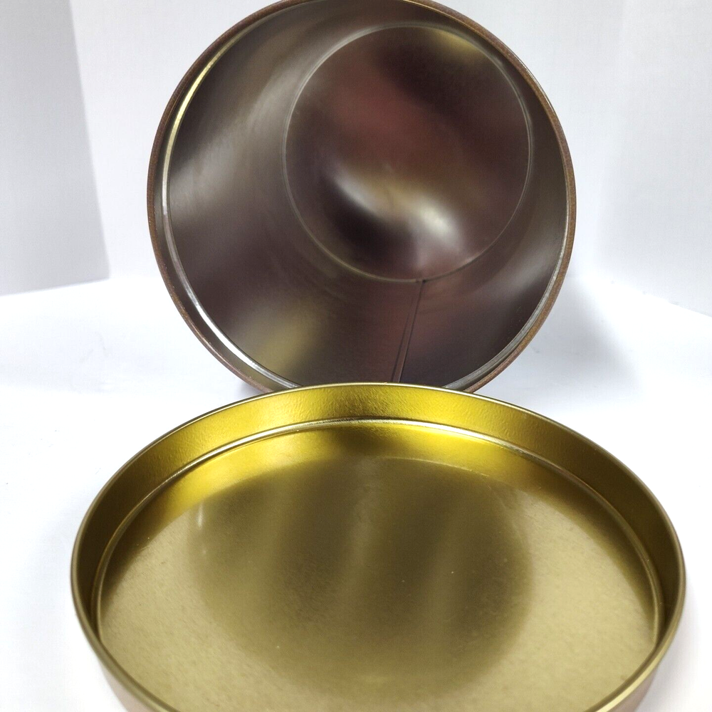 Sam Timm Cabin Holiday Collector Tin