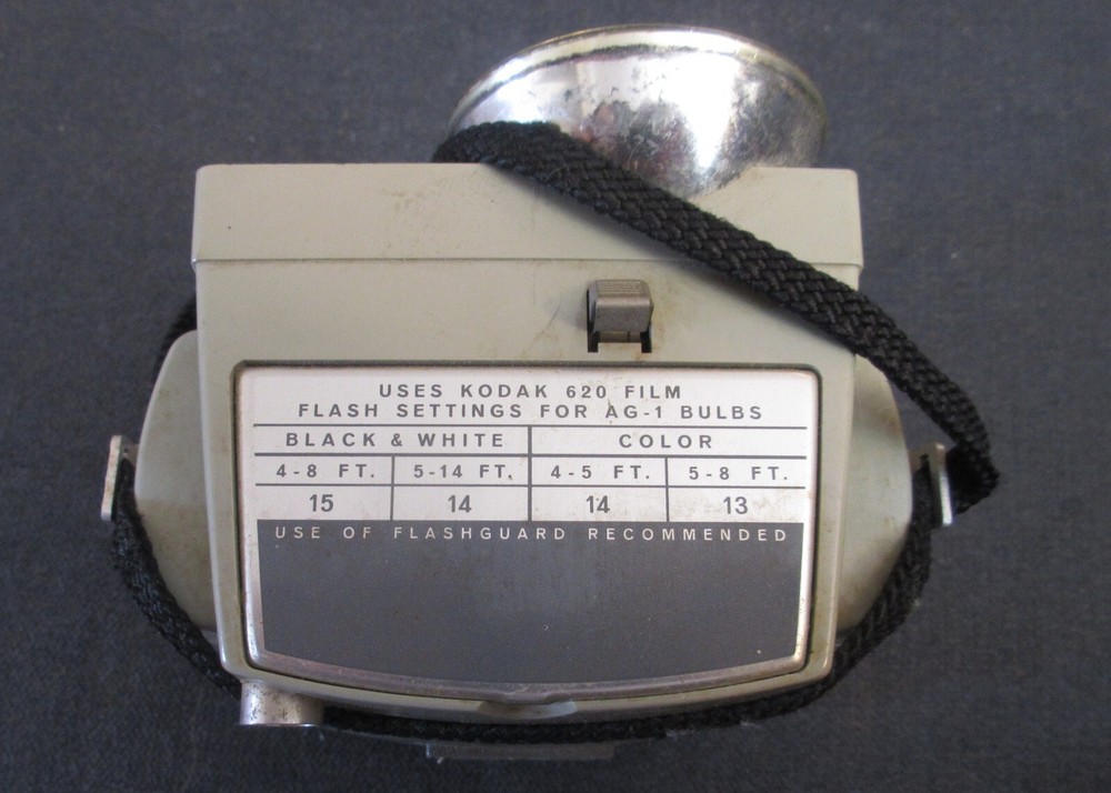 Kodak Brownie Flashmite 20 Camera - Tested/Working
