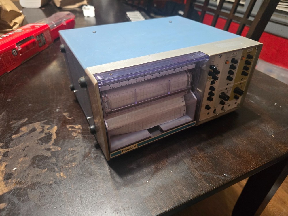 Primeline 6723 Soltec 2 channel chart recorder