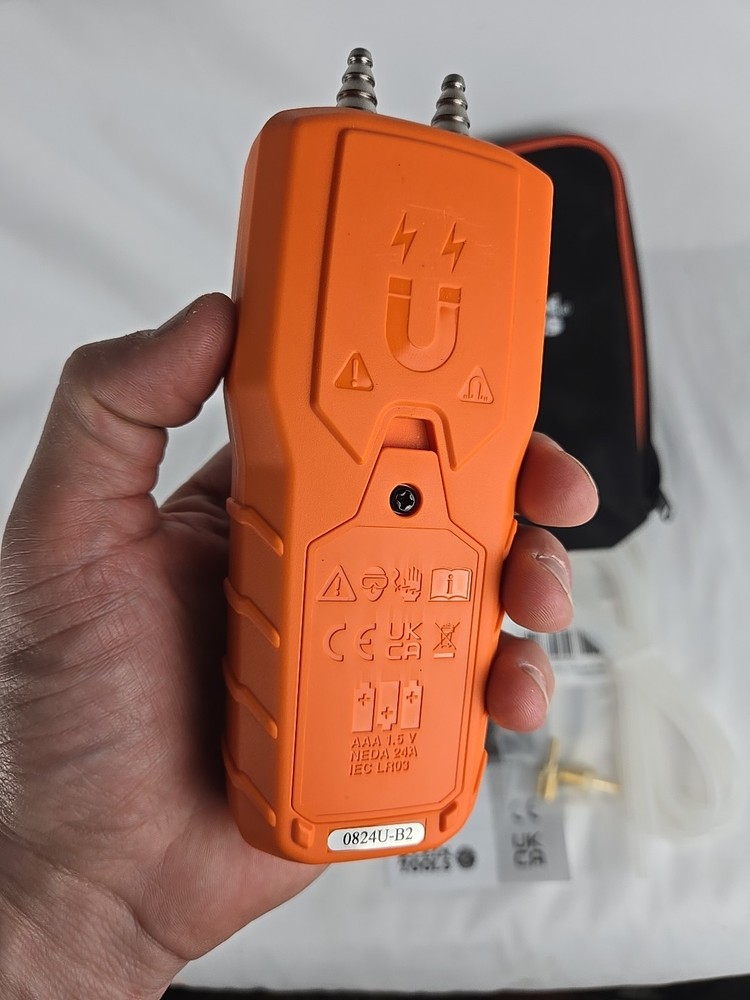 Klein Tools ET180 Digital Differential Manometer (Never Used)