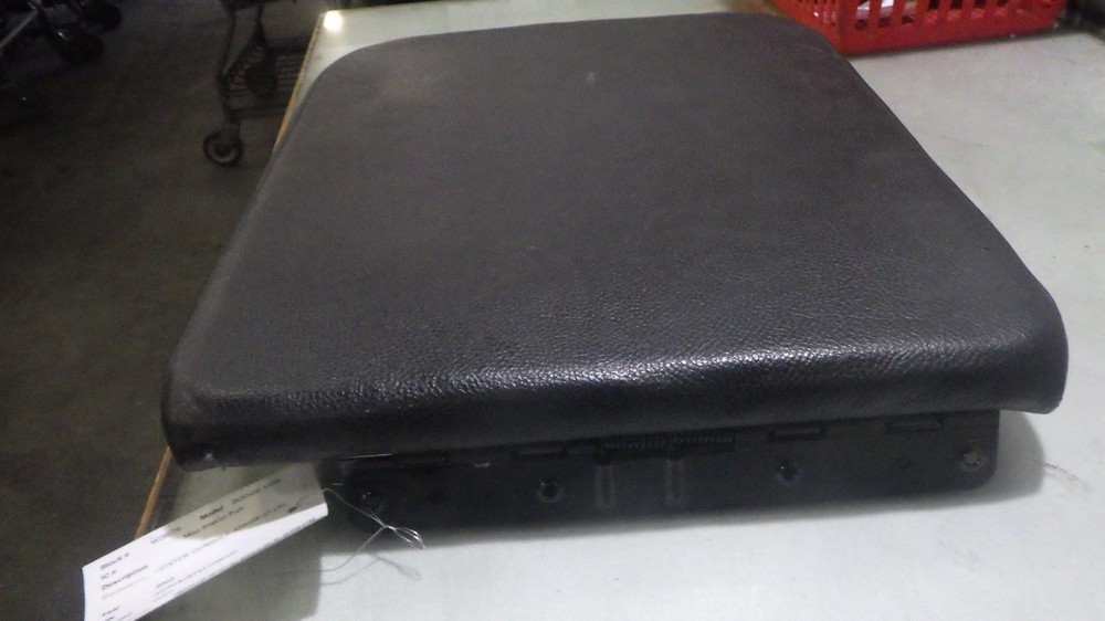 02 DODGE 1500 PICKUP CENTER CONSOLE ARMREST LID