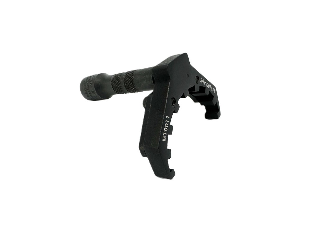 MT0011 - FIREWALL CONNECTOR TORQUE ADAPTOR
