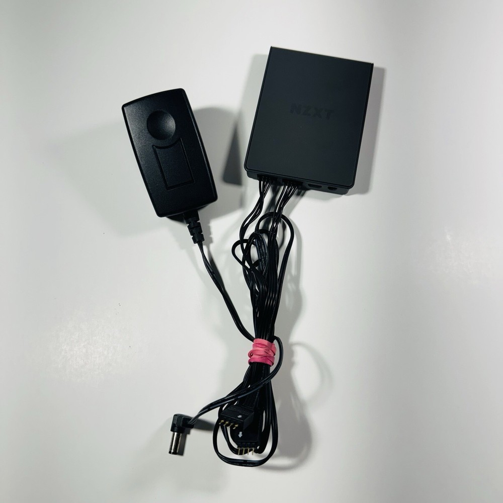 NZXT ACHUEHU Hue 2 Ambient Lighting Controller G2U