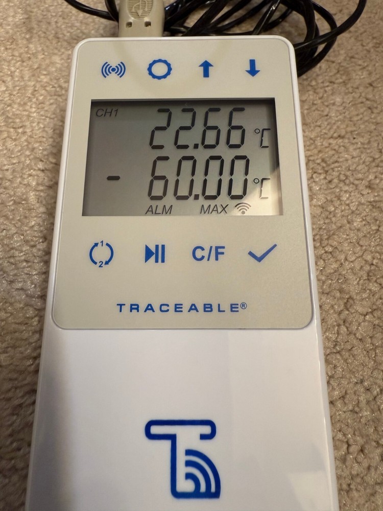 Traceable 651 Calibrated High-Temperature Wi-Fi Data Logger