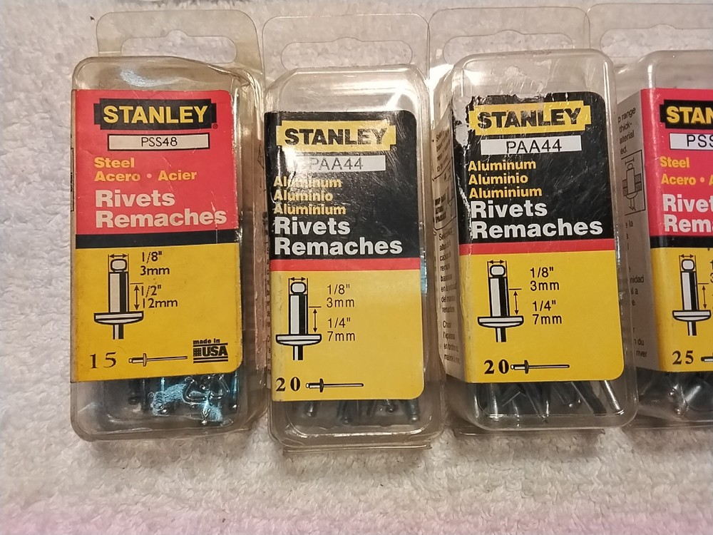 130 Pc STANLEY ASSORTED SIZES RIVETS