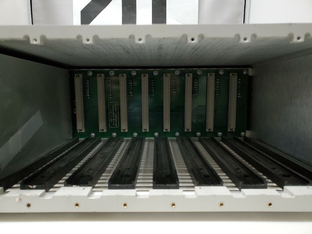 NEWPORT 8800 PHOTONICS TEST SYSTEM MAINFRAME