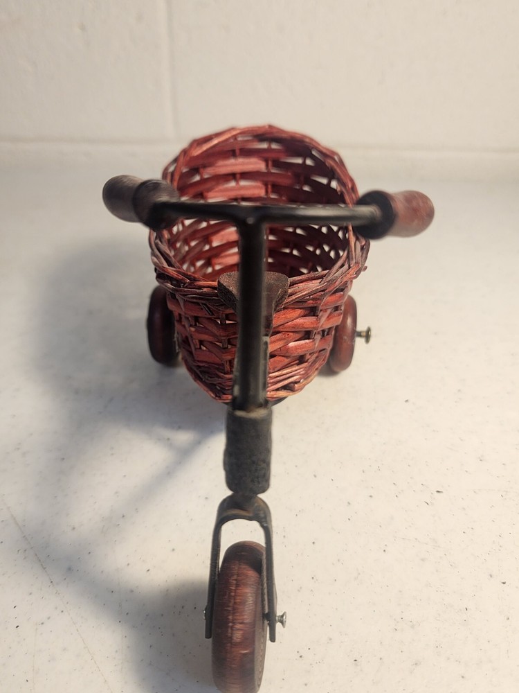 Bicycle Basket Decoration