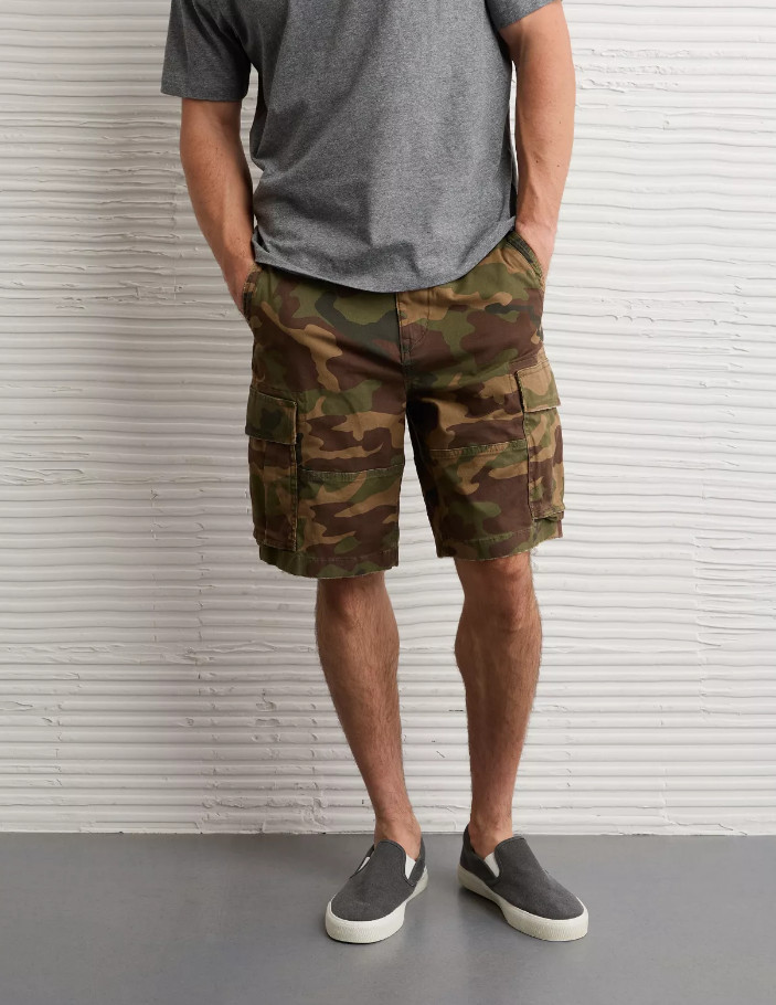 NEW AE 10" Flex Lived-In Cargo Short - Deep Forest