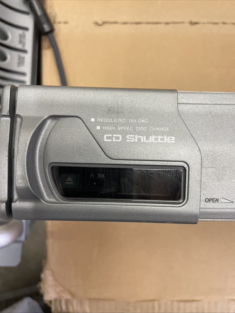 ALPINE CHA-S604 6 Disc CD Changer (Untested)
