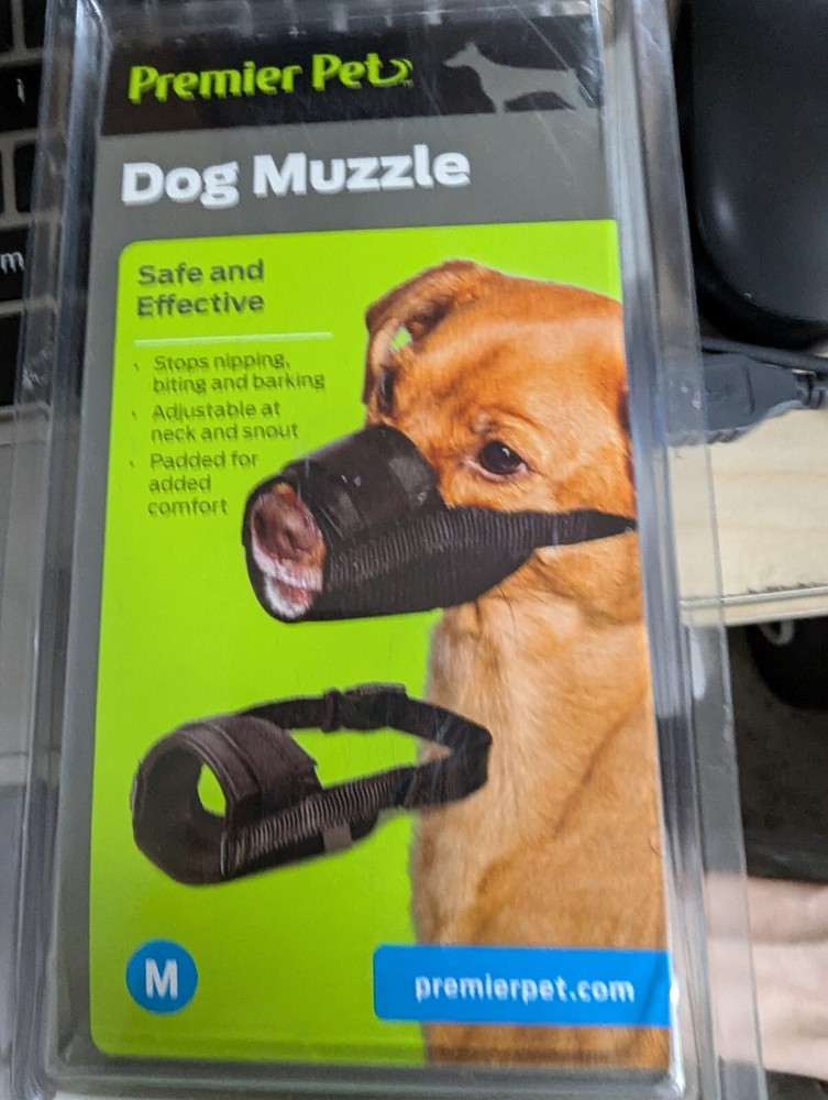 dog nylon muzzle size medium black