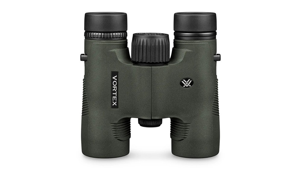 Vortex Optics Diamondback HD 10x28 Binocular with Free Camo Forest Hat Bundle