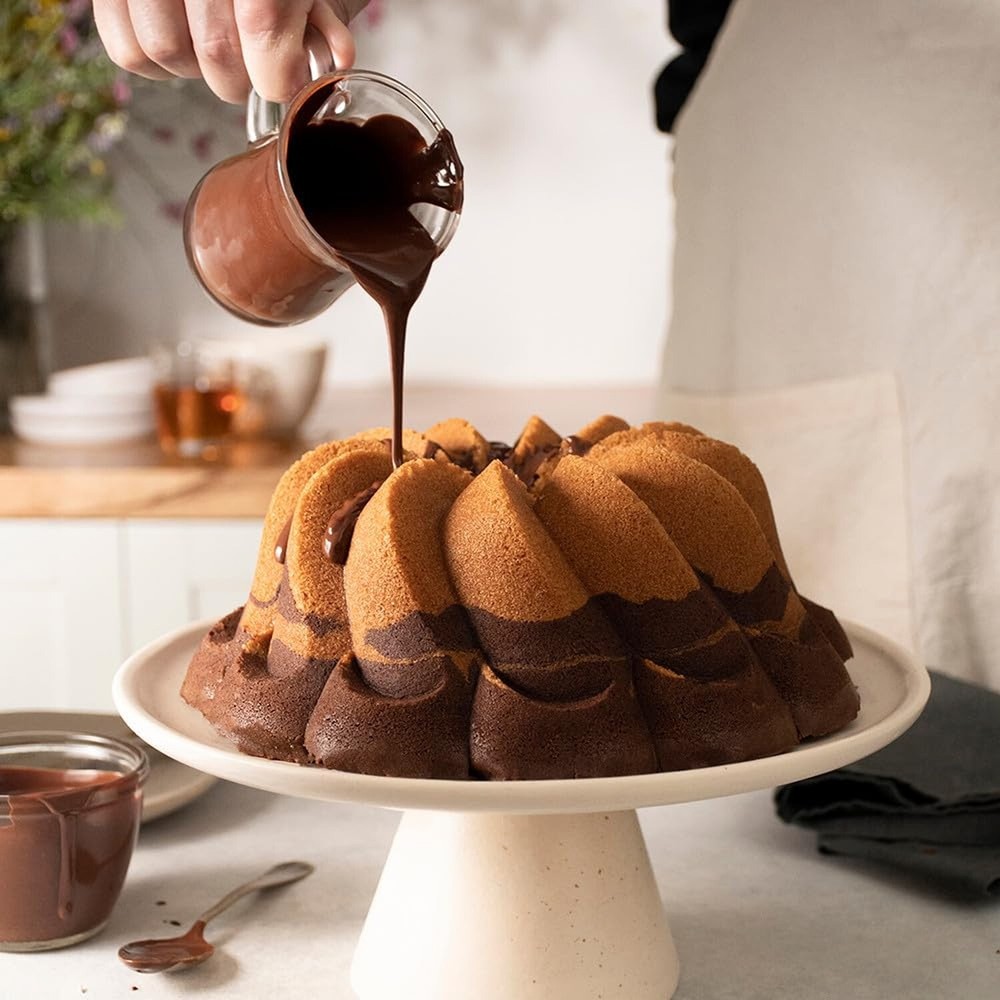 Nordic Ware Pirouette Bundt