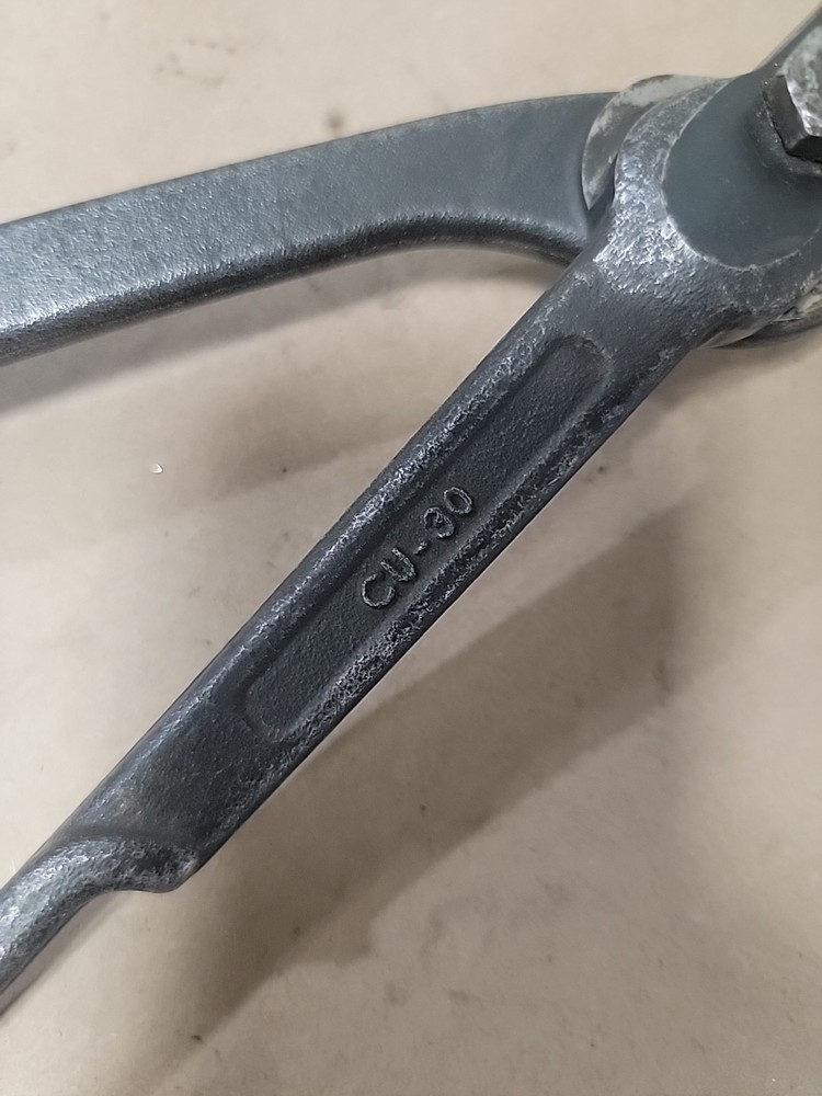 Signode CU-30 Industrial Banding / Strapping Cutter