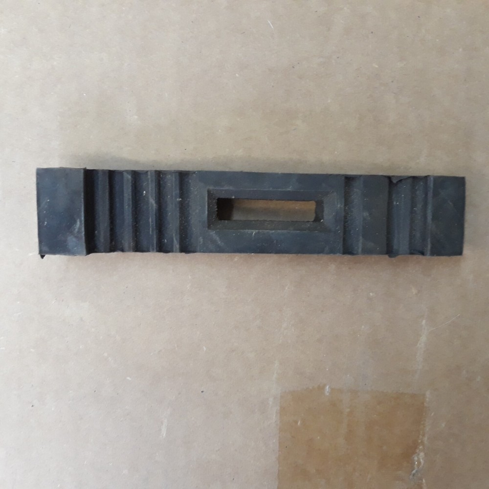 Yamaha Fuel Tank Damper