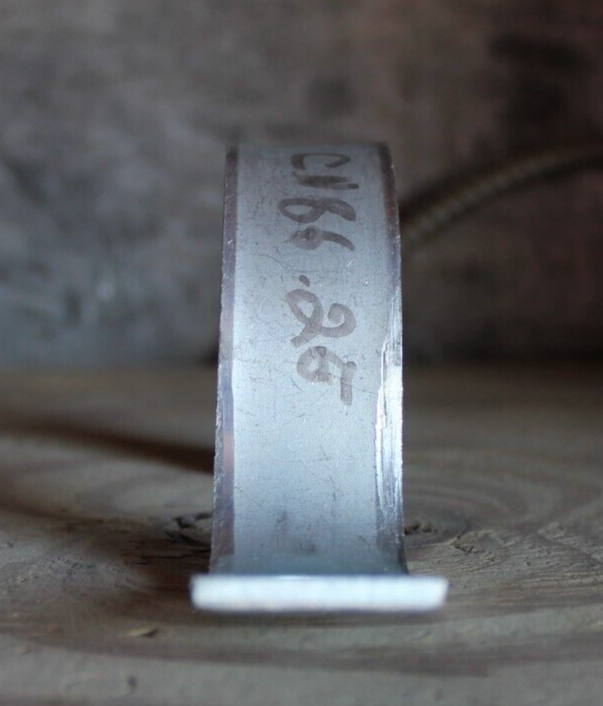 3 IPS 3" 1-Hole Pipe Strap