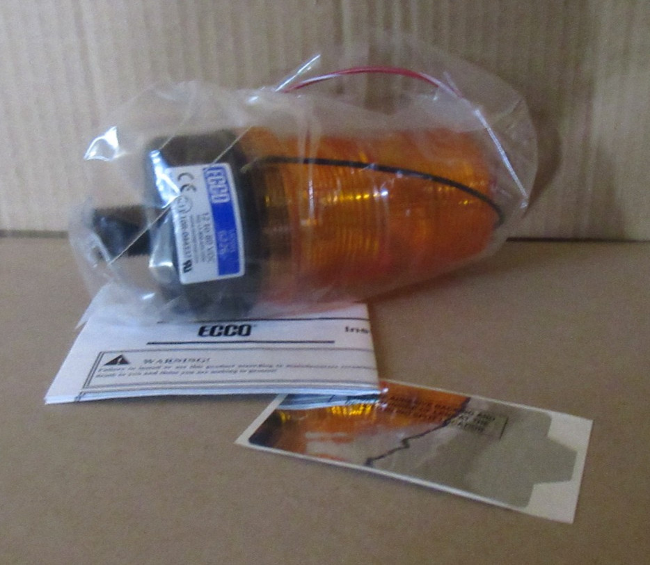 ECCO 6226A STROBE BEACON LIGHT
