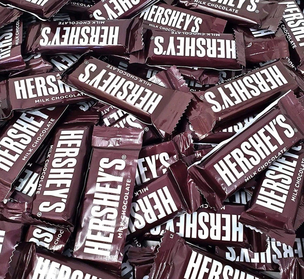 Hershey's Milk Chocolate Bars, Individually Wrapped Snack Size Chocolate 2 Pound