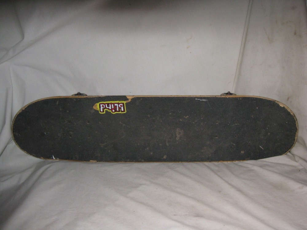 pre-owned skateboard Tensor trucks Psychedelic wheels Blind grim reaper deck