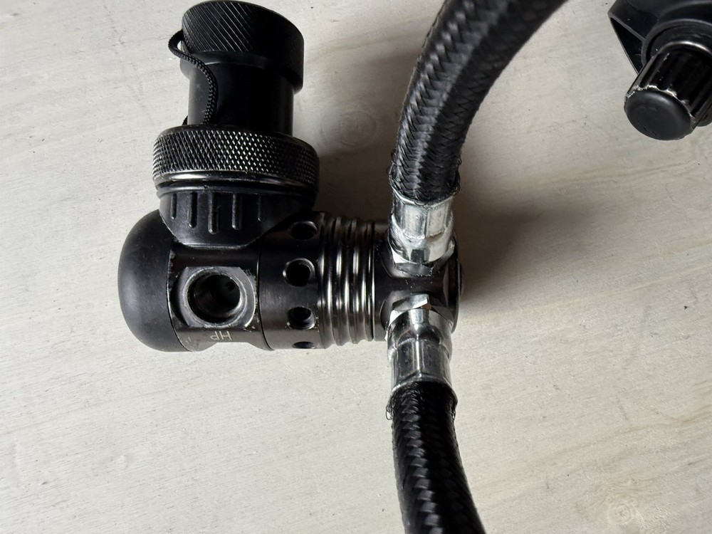 DGX Xtra Sidemount Regulator Set
