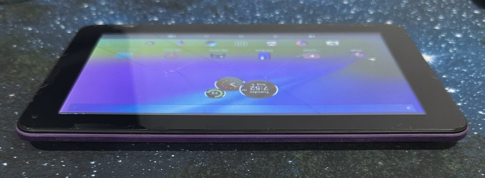 Trinity Tablet T900 HD - Wifi - 16GB - tested working - **READ