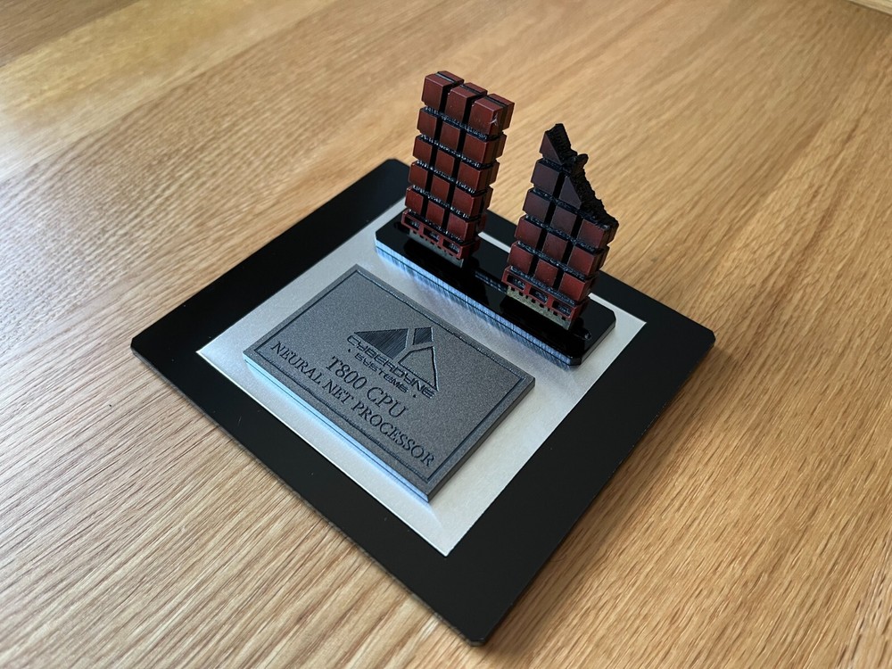 Terminator T-800 CPU Brain Chips Prop Replica