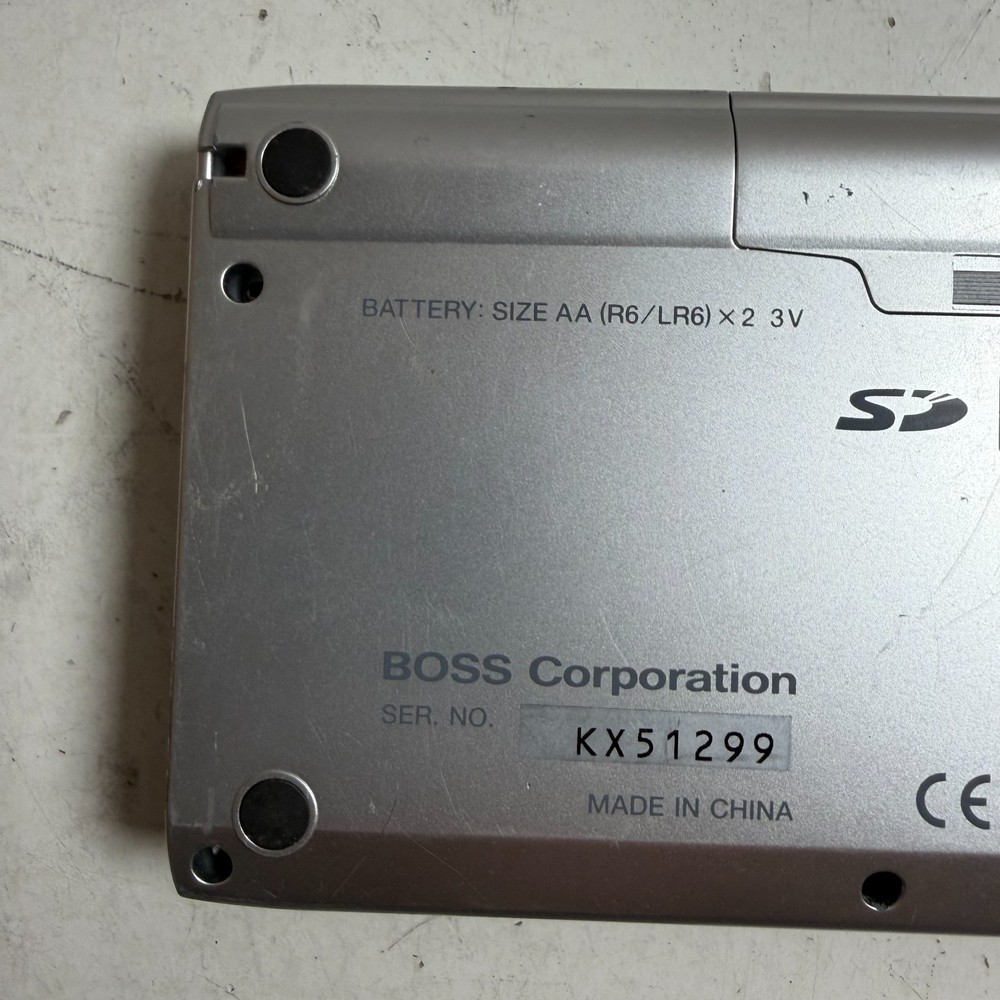 Boss Micro BR 4-Track 32 Virtual Tracks Portable Digital Multitrack Recorder