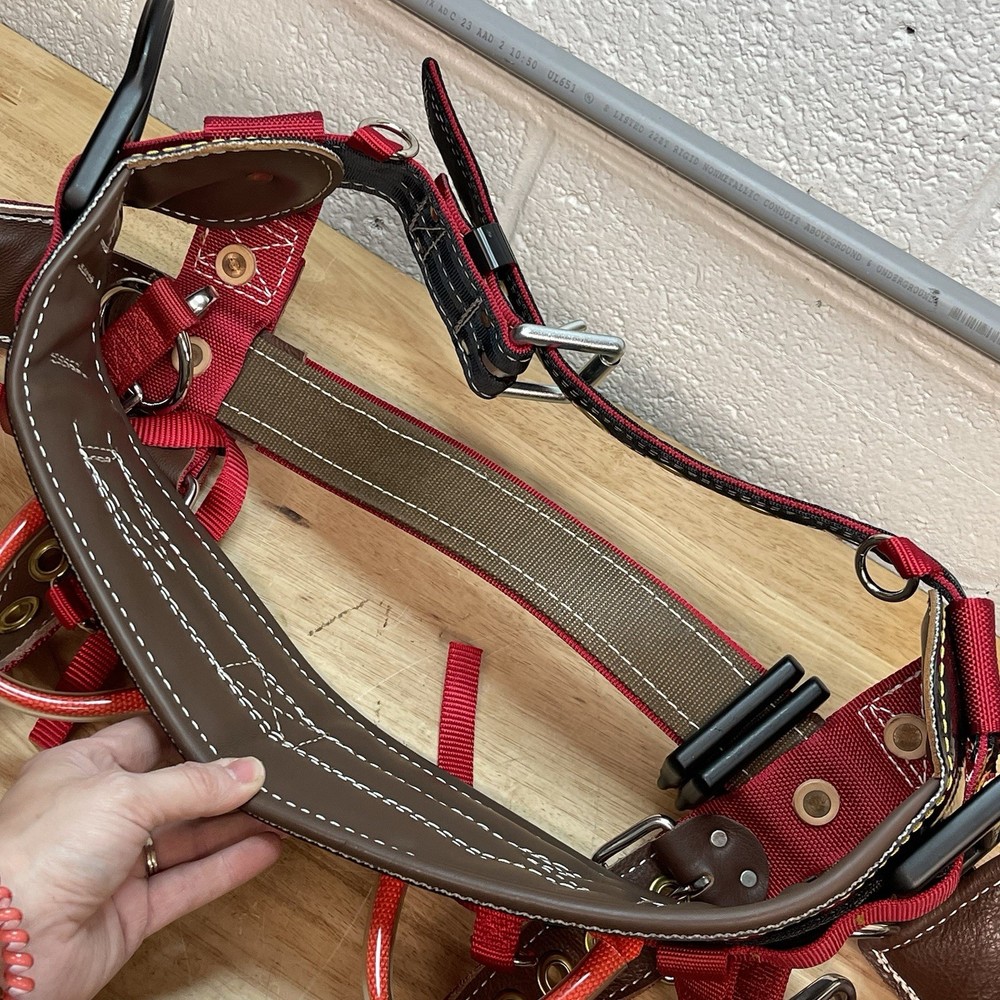 Weaver Leather Floating Dee Harness Padded Leg Straps Medium 2025 Model 1038