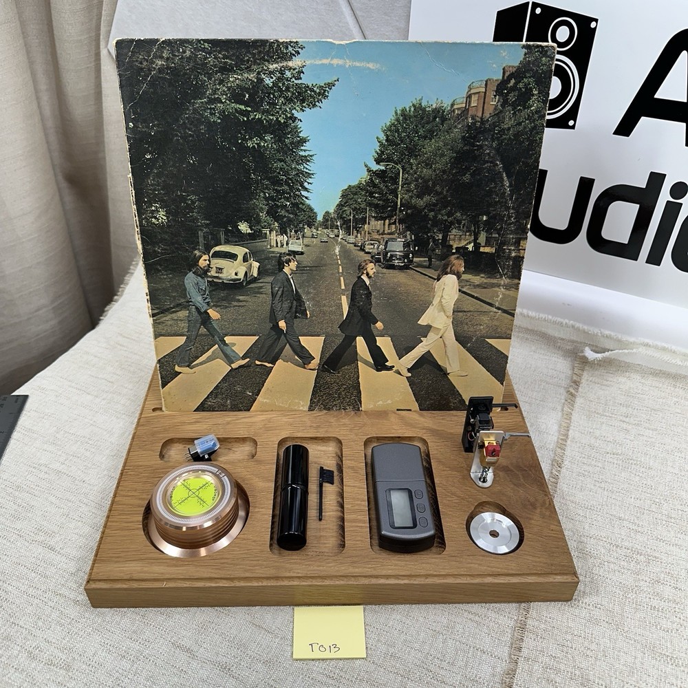 Record Stand Accessory Organizer Headshell Stand - Beautiful Solid Oak - Read