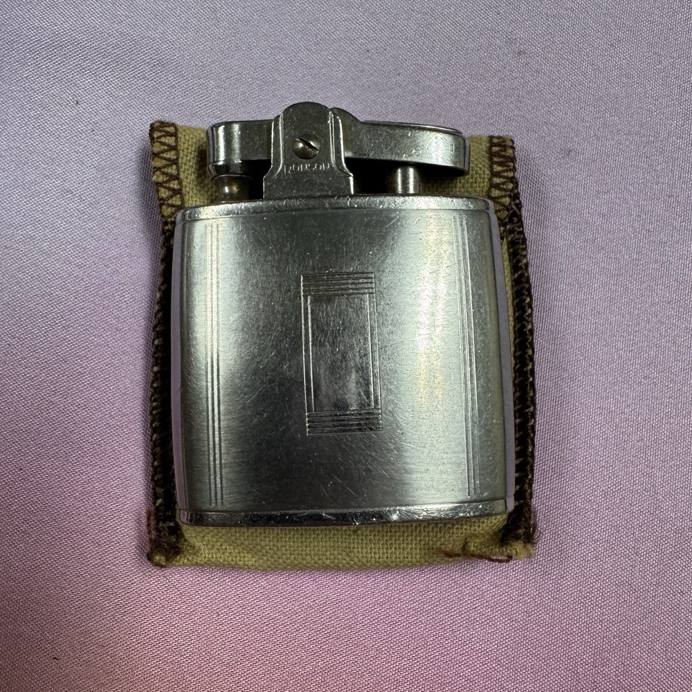 Original VTG Ronson Standard Lighter w/Box And Soft Case. Untested