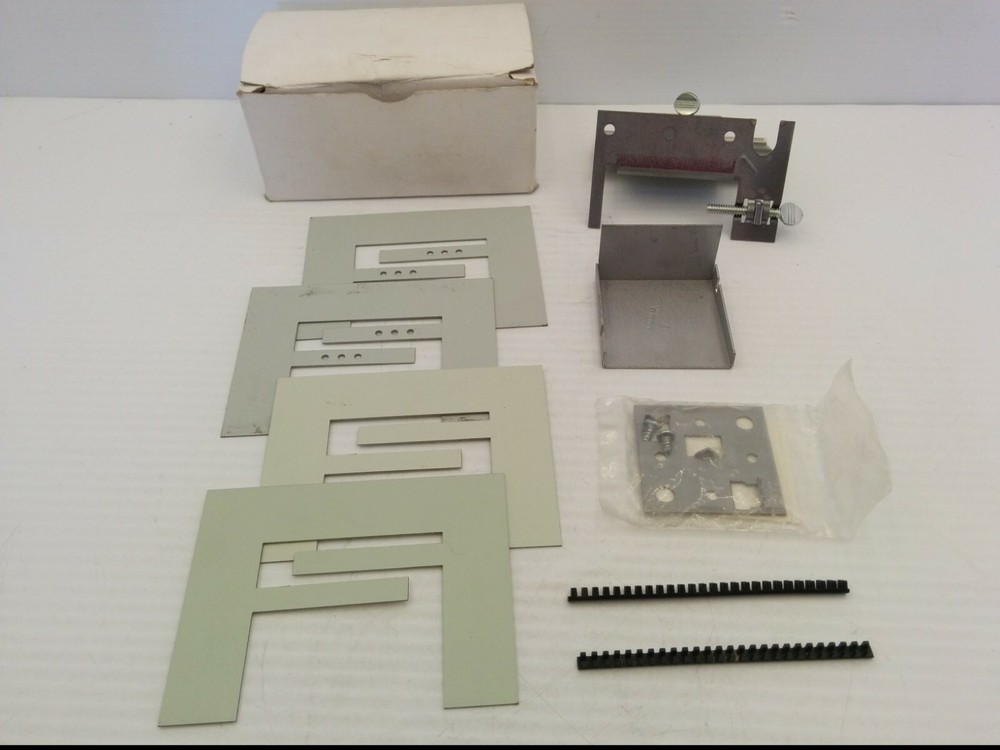 WIREMOLD AL-164 MOUNTING BRACKET KIT, GRAY, NIB