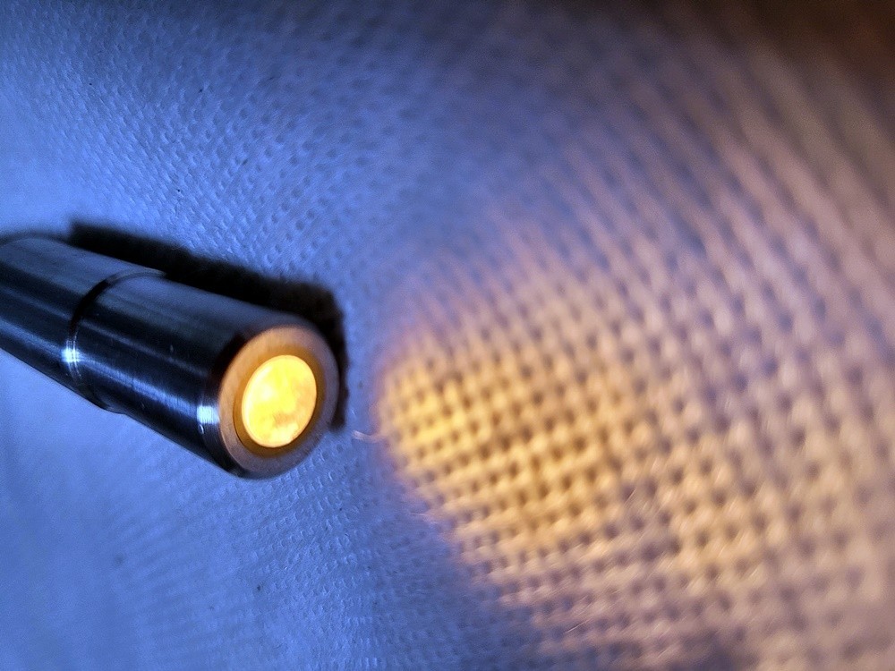 Olympus LG-PS2 Halogen Light Source with Fiber Light Guide