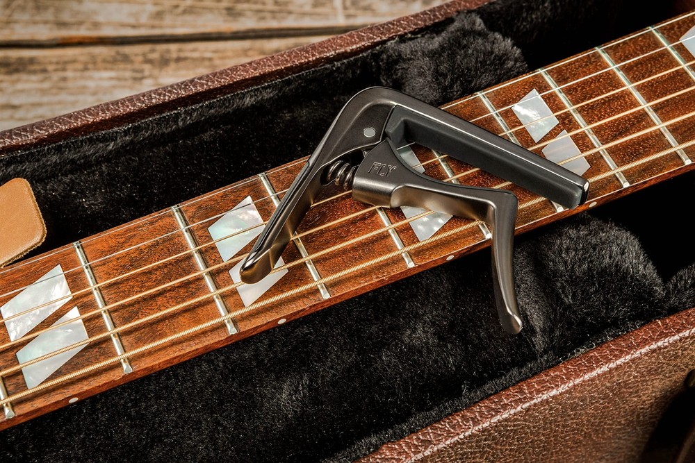Trigger® Fly™ Capo Curved - Gun Metal