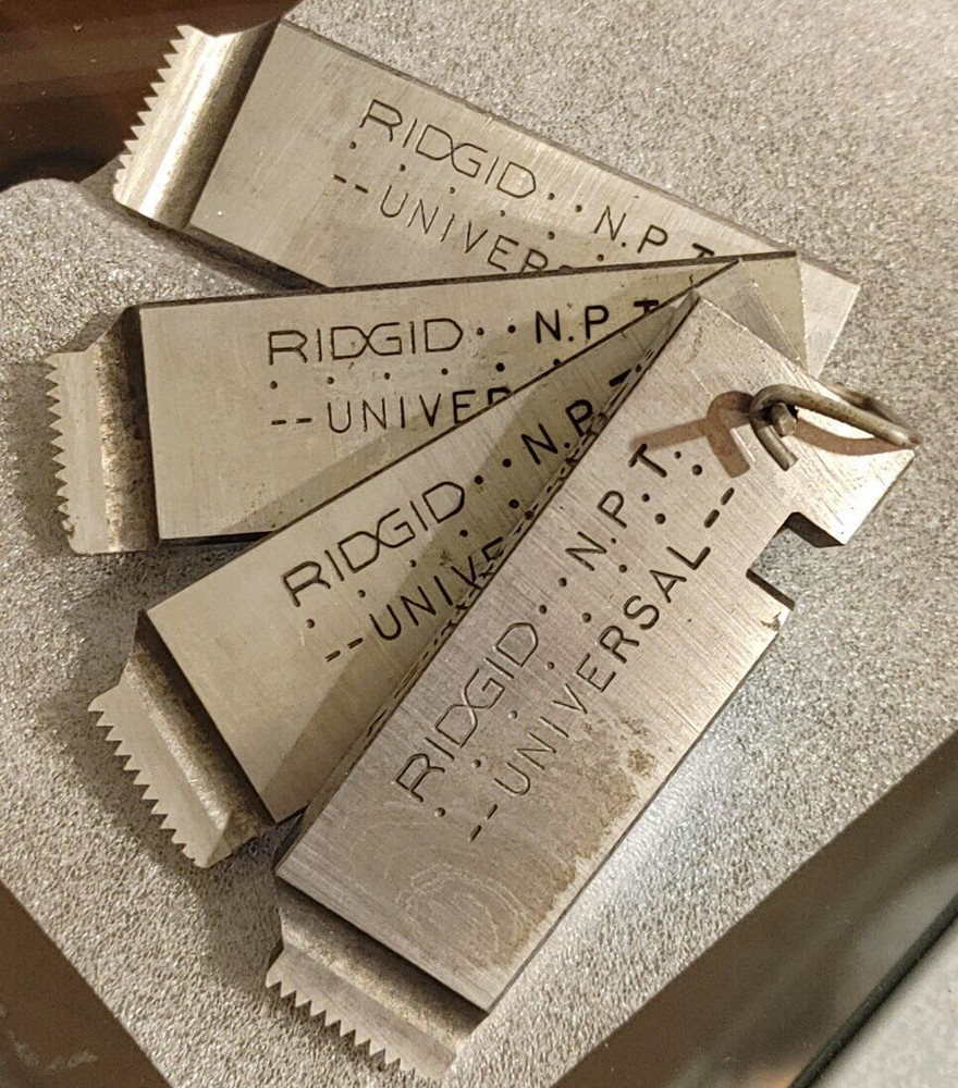 RIDGID 1/2" & 3/4" PIPE DIES UNIVERSAL HEAD