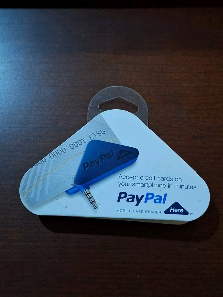 PayPal Here Triangular AUX Port/Headphone Jack Credit Card Reader w/Original Box