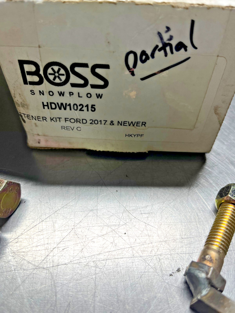 HDW10215 BOSS Snowplow PARTIAL Fastener KIT