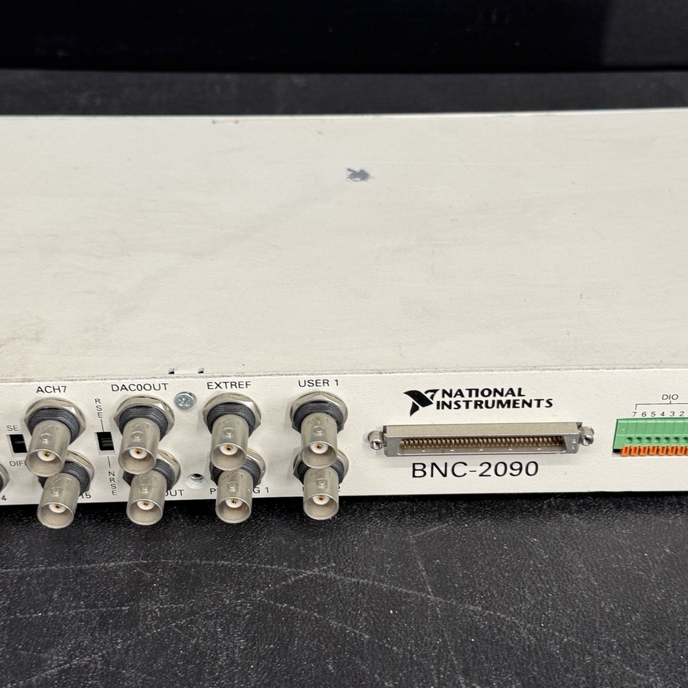 National Instruments BNC-2090 Rack Mounted Terminal