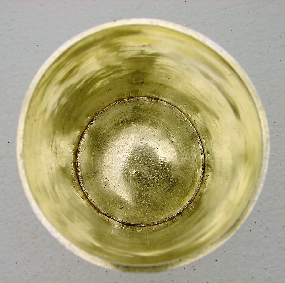 Hand Hammered Solid Silver Cup marked Christoph H. Claub Nuremberg 1688 - 1718