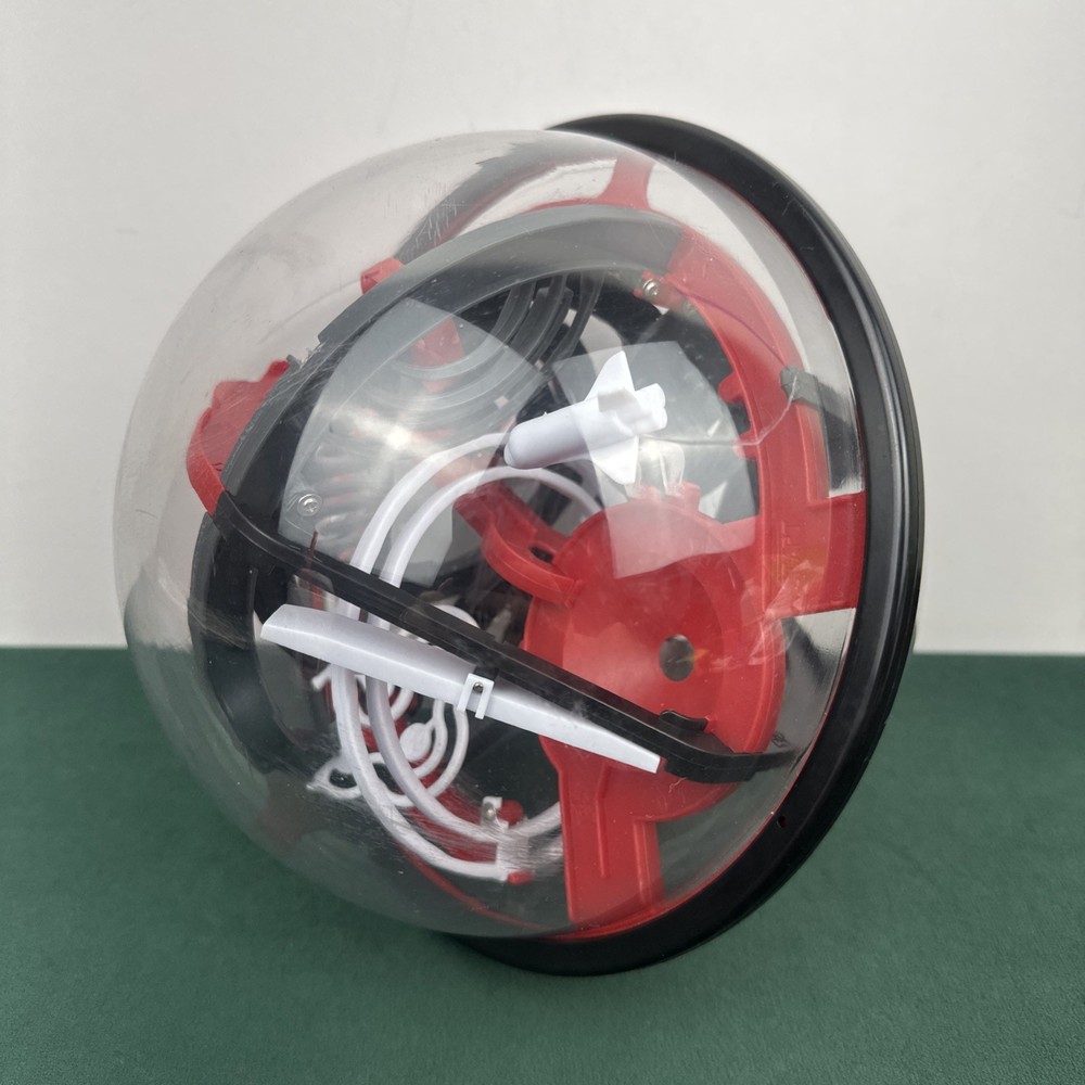Sharper Image Space Challenge Maze Ball Globe 3D Plastic Puzzle Game