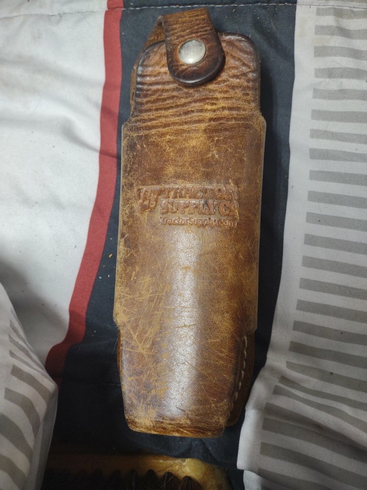 Tractor Supply Multitool Leather Sheath With 2 Inch Clip